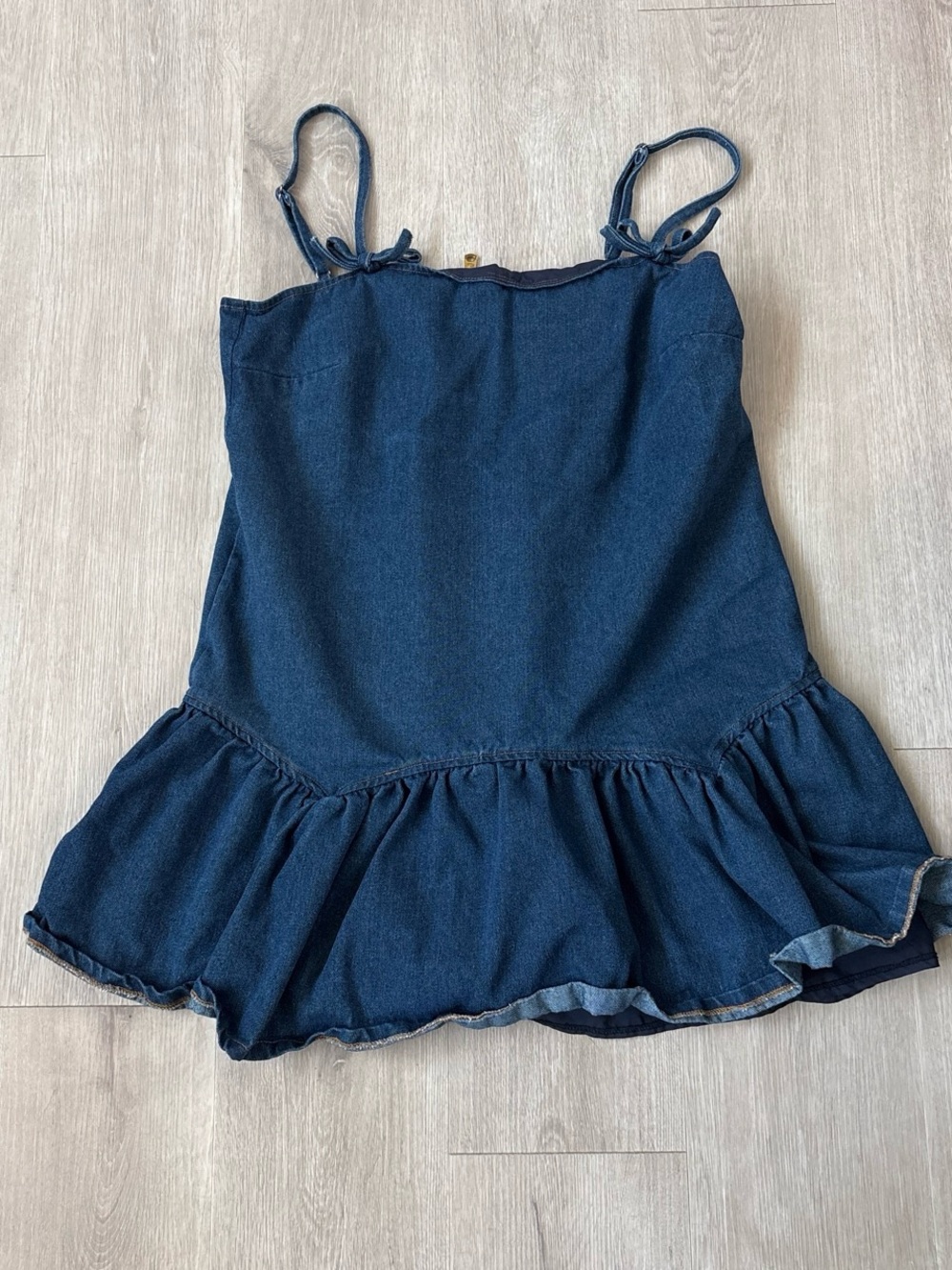 Avec Les Filles Dark Wash Denim Bow Strap Drop Waist Mini Dress Women's Size Lar